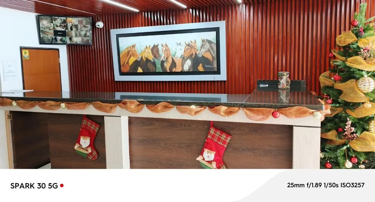Hotel Corcel Modelia - Bp Bogotá